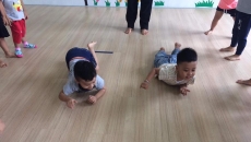 BÉ TẬP THỂ DỤC - TRƯỜN VỀ PHÍA TRƯỚC - MOON 2 BÉ TẬP THỂ DỤC - TRƯỜN VỀ PHÍA TRƯỚC - MOON 2